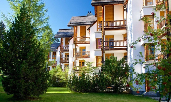 Lenzerheide Apartment | Beautiful apartment for 4 people with TV, balcony and pets allowed