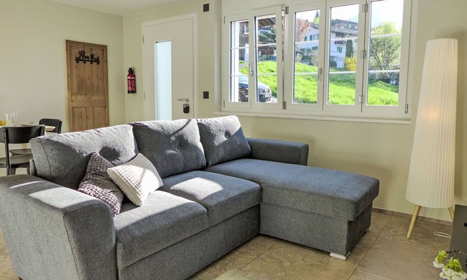 Krattigen Apartment | Beautiful apartment for 3 people with WIFI, TV, terrace and panoramic view