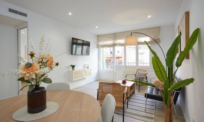 el Camp d'en Grassot i Gracia Nova Apartment | Beautiful Apartment near Parc Güell