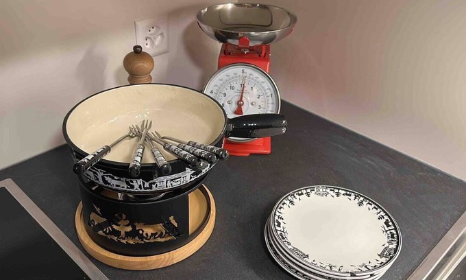 Moerel-Filet Apartment | Beautiful apartment for 8 people with WIFI, TV, balcony and pets allowed