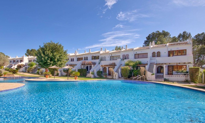 Jesus Pobre Apartment | Beautiful apartment for 3 guests with WIFI, pool, TV and terrace