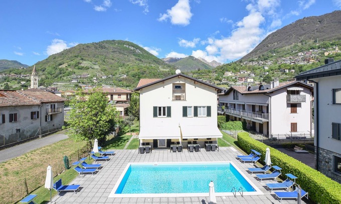 Domaso Apartment | Beautiful apartment in Domaso with WiFi