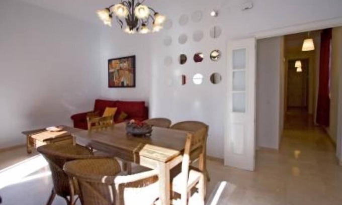 La Florida Apartment | Beautiful apartment in historical recently reformed building.