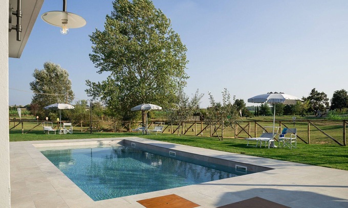 Larciano House | Beautiful apartment in villa for 2 people with A/C, pool, WIFI and TV