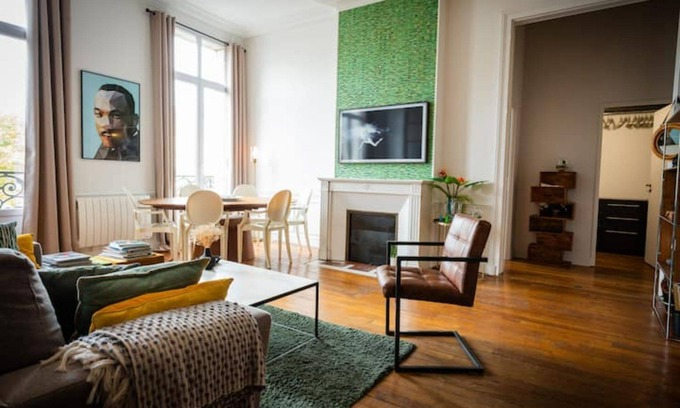 Reims City Centre House | Beautiful apartment in the heart of La cité des Sacres