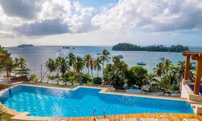 Samana Apartment | Beautiful Apt, King Bed, Pool, Rooftop Terrace, Spectacular Bay View.