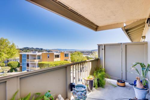 Greenbrae Apartment | Beautiful Bay Area Condo with Mount Tamalpais Views