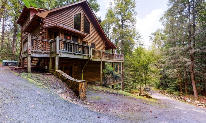 Cashes Valley Cabin | Beautiful Blue Ridge escape w/a game room, private hot tub, & furnished decks