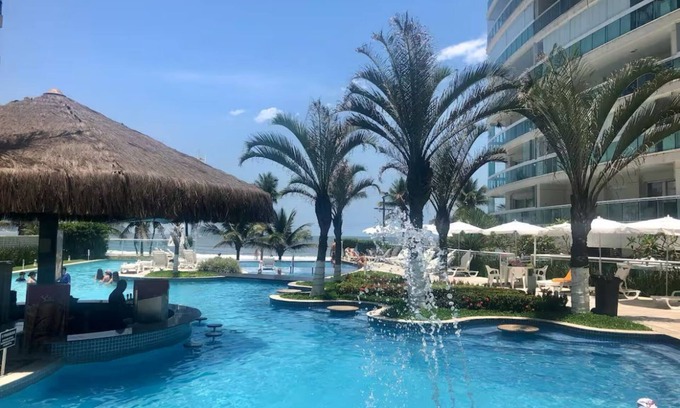 Vila Alzira Apartment | Beautiful apartment in a unique resort on Asturias beach in Guarujá
