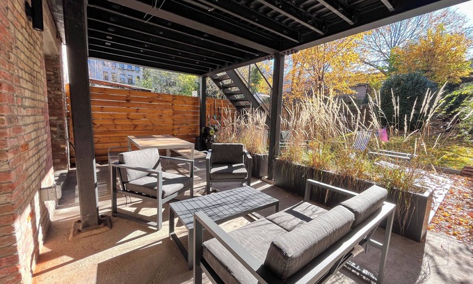 Crown Heights Apartment | Beautiful Brooklyn Apartment in Renovated Brownstone