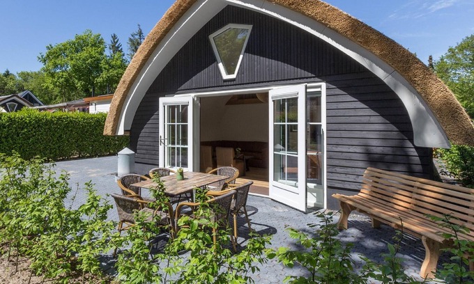 De Bult Cottage | Beautiful cottage near Giethoorn