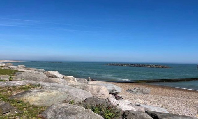 Middleton-on-Sea House | Beautiful Coastal Family Home | Pass the Keys