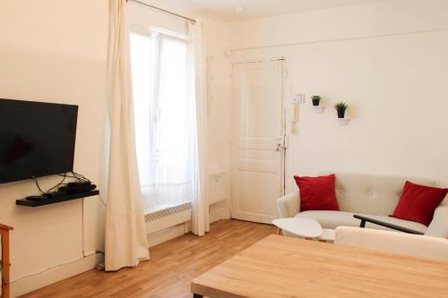 Saint-Vincent-de-Paul Apartment | Beautiful cocoon of love - near park