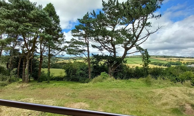 St Wenn Ski Chalet | Beautiful Countryside Retreat