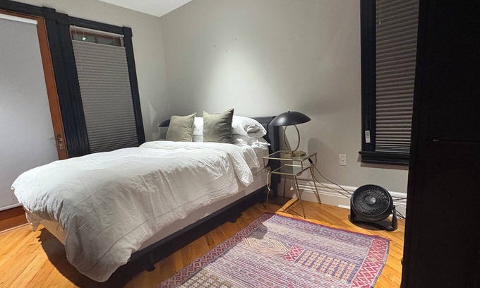 Detroit House | Beautiful, cozy cottage. Great location. Close to sport venues and restaurants!
