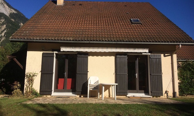 Le Bourg-d'Oisans House | Beautiful detached house Perfect for summer and winter