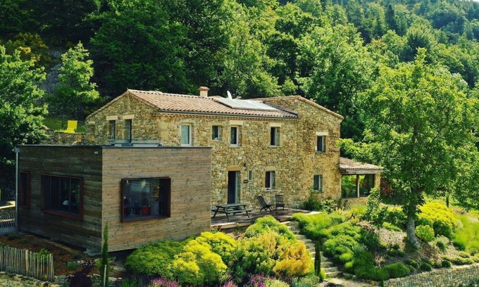 Teyssieres House | Beautiful estate surrounded by lavender with breathtaking views for 30 guests