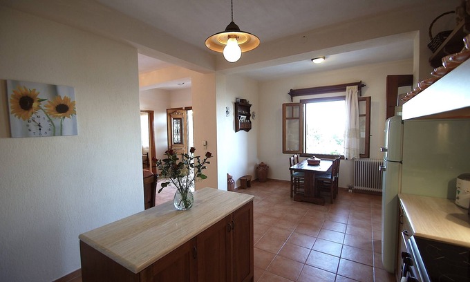 Skiathos Town Villa | Beautiful Fully Furnished Villa Completely Private With Amazing View