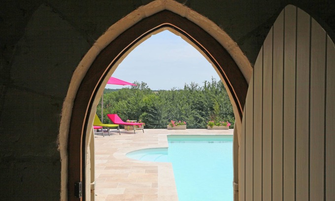 Bourgougnague House | Beautiful gite for two, close to Eymet with wonderful pool and impressive views.