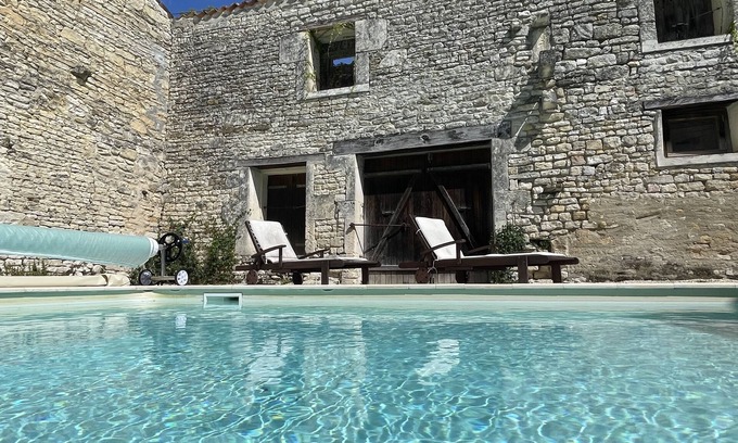 Authon-Ebeon House | Beautiful gite in charming location with private pool near historic market towns