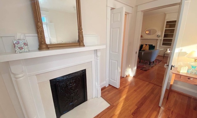 Murfreesboro House | Beautiful historic home in Downtown Murfreesboro-2 bedroom option-sleeps 6