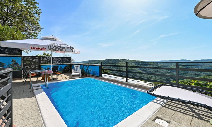 Varazdinske Toplice House | Beautiful home in Leskovec Toplicki