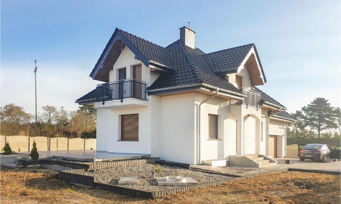 Strzeleczki House | Beautiful Home In Dobra Krapkowice