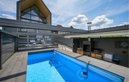 Ljubescica House | Beautiful Home In Seketin With Sauna