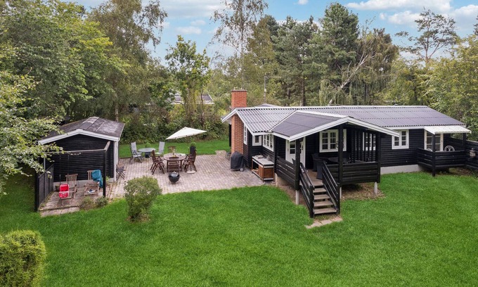 Hoeve Strand House | Beautiful home in Vig with WiFi