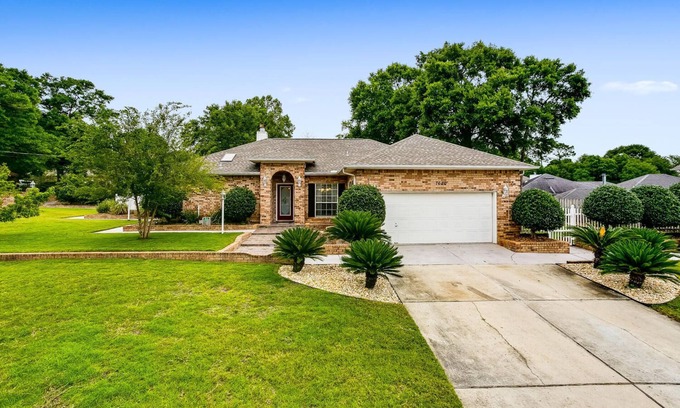 Northeast Pensacola House | Beautiful Home, Pet Friendly, Centrally located!