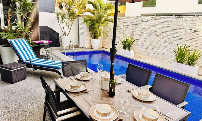 Flamingos House | Beautiful house with pool very close to the beach!