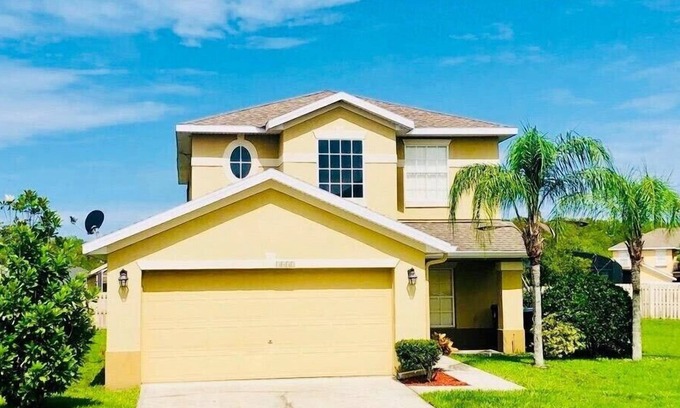 Meadow Woods House | Beautiful house with pool, 4 bedrooms, 3 bathrooms