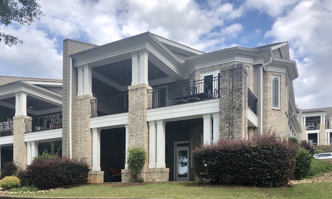 Anderson House | Beautiful Lake Hartwell getaway near Anderson, Clemson and I-85