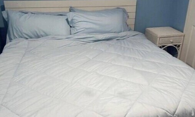 Sunrise Beach House | Beautiful lake view 2B 1B house at "Lake of the Ozark"@ Sunrise beach MO