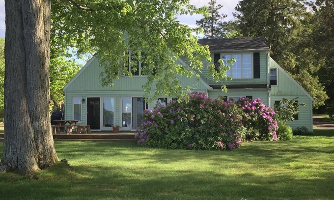Chautauqua House | Beautiful, lakefront home, close to Chautauqua Institution. Remodeled kitchen!