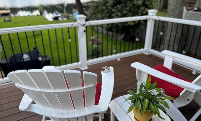 Coventry House | Beautiful Lakehouse getaway. Something for everyone for all seasons