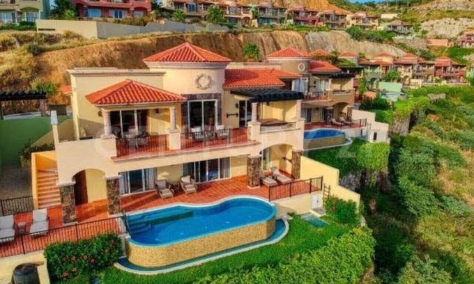 Paraiso Escondido Apartment | Beautiful Montecristo Villa - 3br/3.5 ba Sleeps 10
