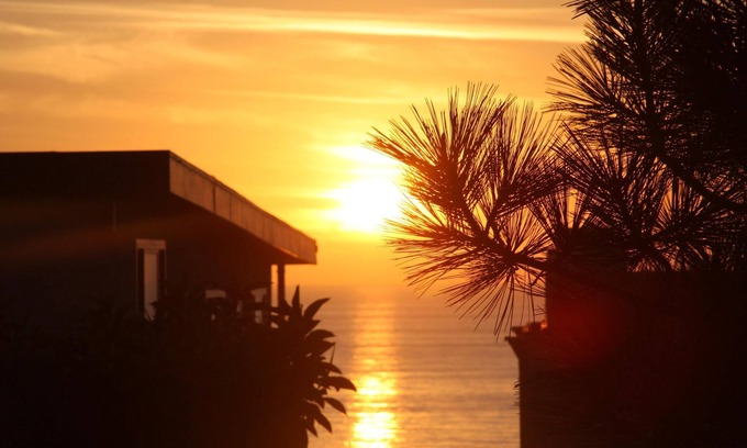 Leucadia House | Beautiful Ocean View Home on Neptune: Elegance at the Beach