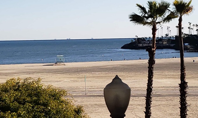 Downtown Long Beach Condo | Beautiful Ocean View Condo, steps 4rm beach & entertainment!