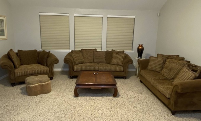 Madera House | Beautiful Peaceful desirable home in Madera Ranchos