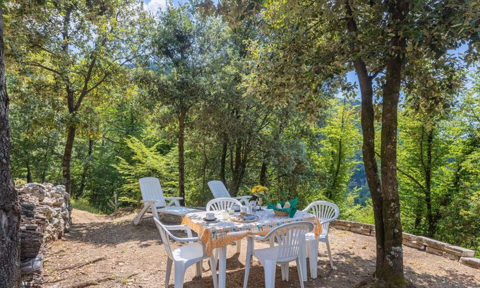 Stazzema House | Beautiful private villa for 4 guests