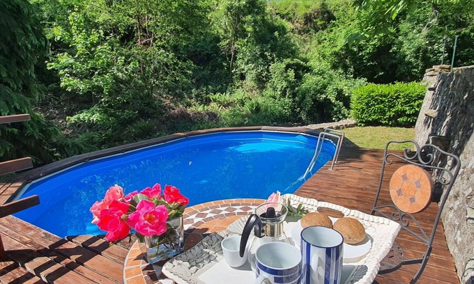 Casoli Villa | Beautiful private villa for 7 people with private pool, WIFI, TV, terrace and pets allowed
