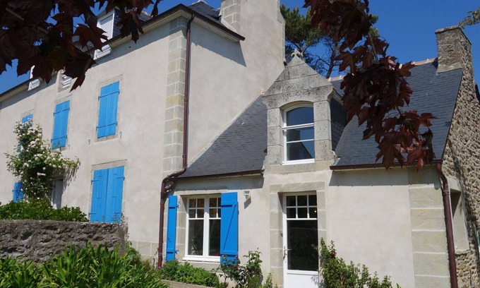 Saint-Lunaire House | Beautiful private villa for 4 people with WIFI, TV and pets allowed