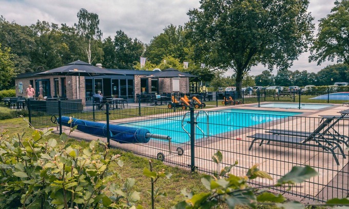 IJhorst House | Beautiful private villa for 4 guests with pool, WIFI, TV, terrace and parking