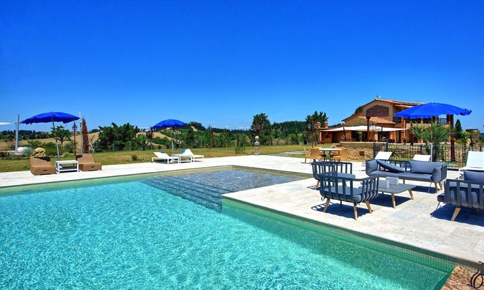 Peccioli Villa | Beautiful private villa with A/C, private pool, hot tub, WIFI, patio, panoramic view and parking