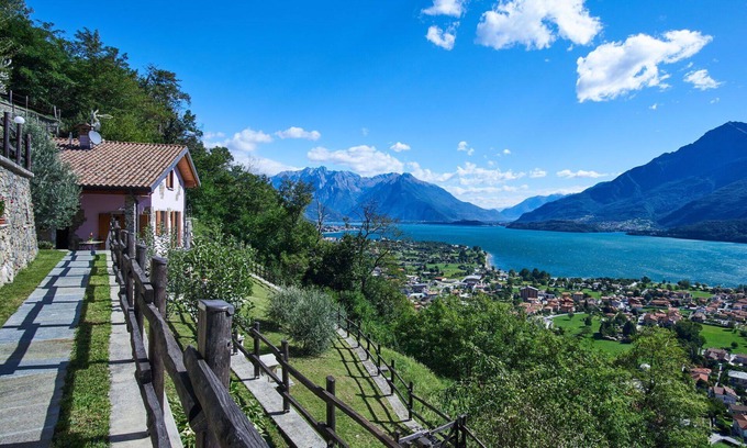 Stazzona House | Beautiful private villa for 6 people with WIFI, TV, patio and pets allowed