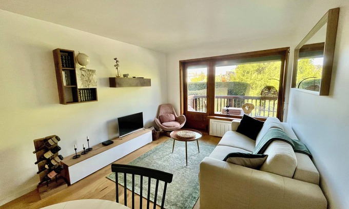 Megeve Apartment | Beautiful Renovated Apartment 4/6 persons Not overlooked With view