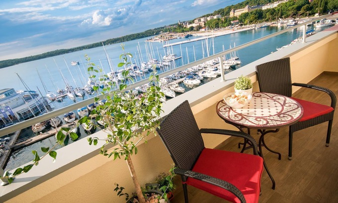 Pula Apartment | Beautiful Sea View Apartment Pula