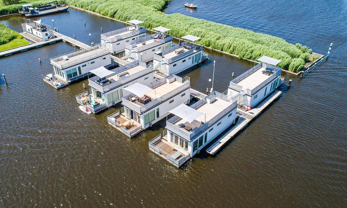 Municipality of Aalsmeer Boat Rental | Beautiful ship in Aalsmeer