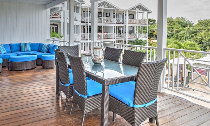 Weston Villa | Beautiful Three Bedroom Property